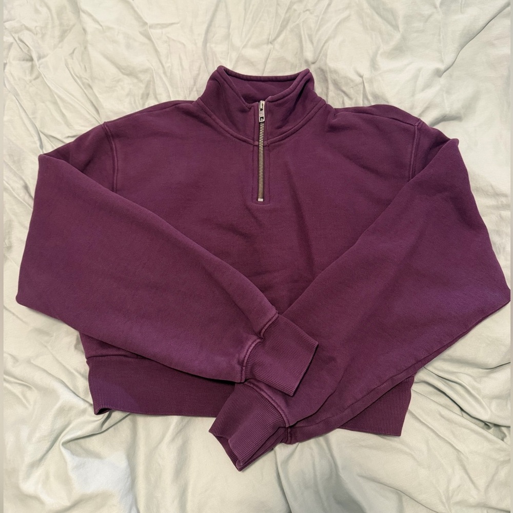 Aritzia TNA CozyAF cropped quarter zip